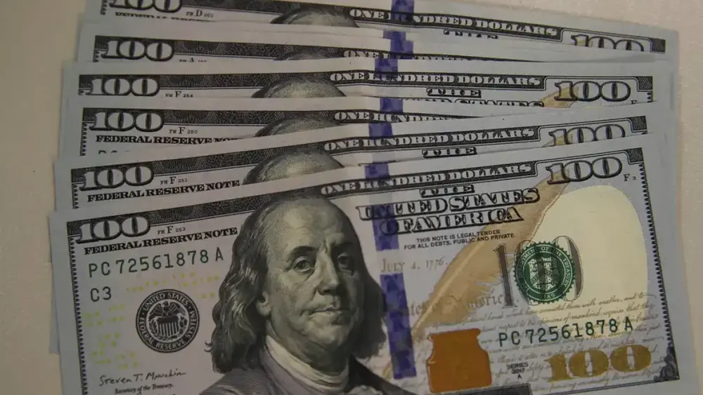 Dólar fecha a R$ 5,11 com alta de 0,60% na semana