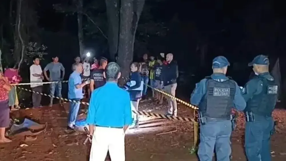 Homem é condenado a 36 anos por matar companheira com foice na frente dos filhos