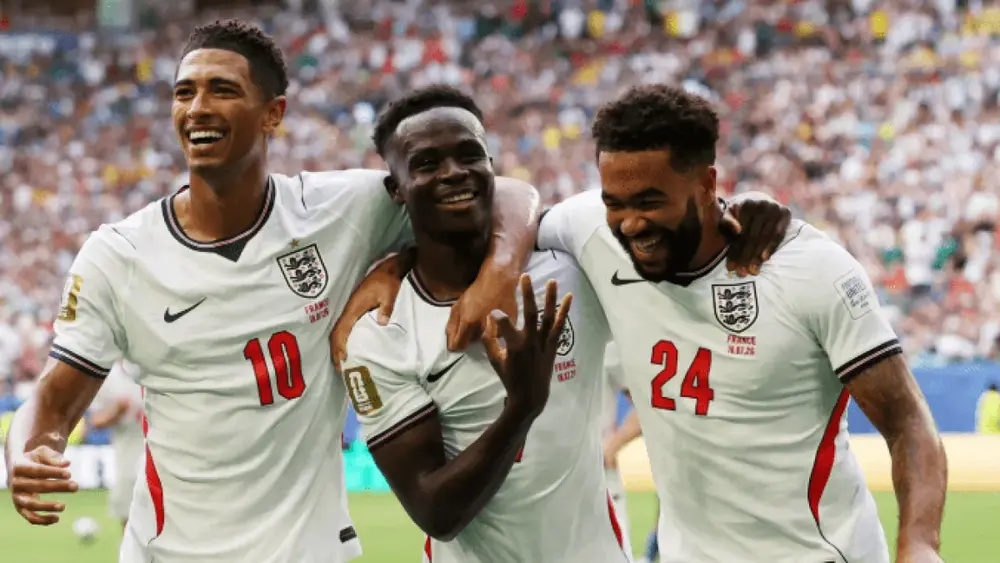 Inglaterra goleia França por 6 a 4 e fica com 3º lugar da Copa